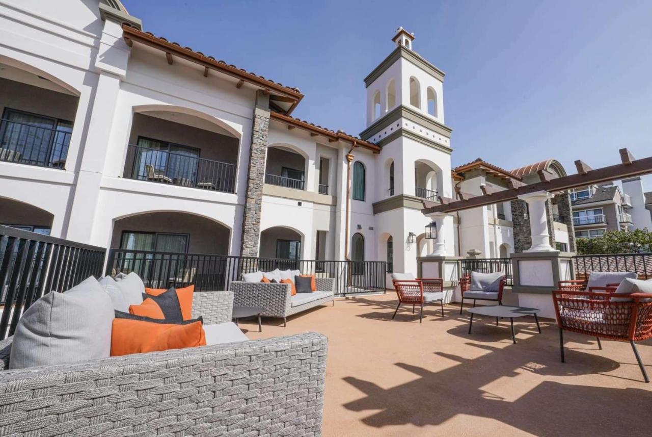 La Quinta & By Wyndham