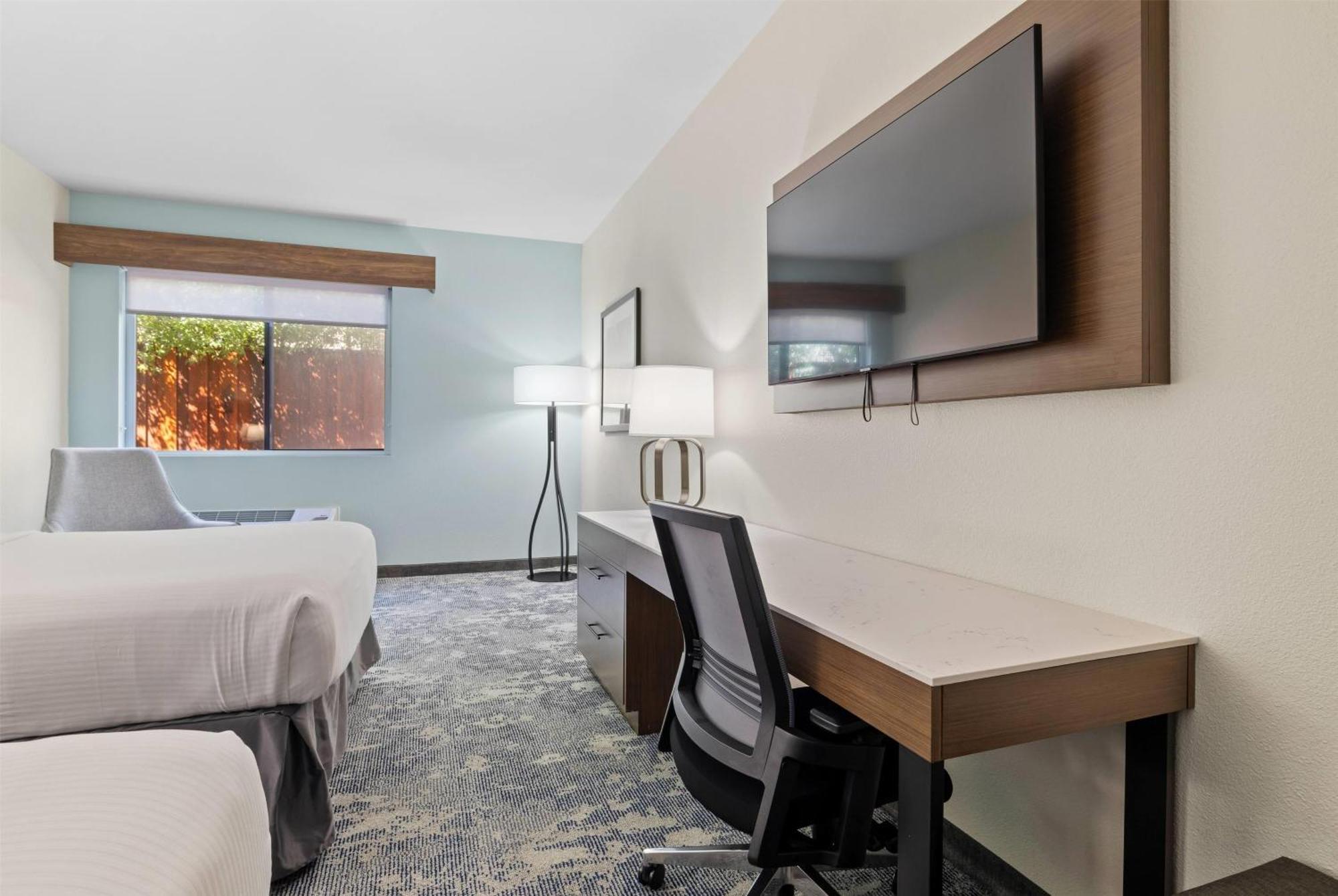 Hotel La Quinta & By Wyndham